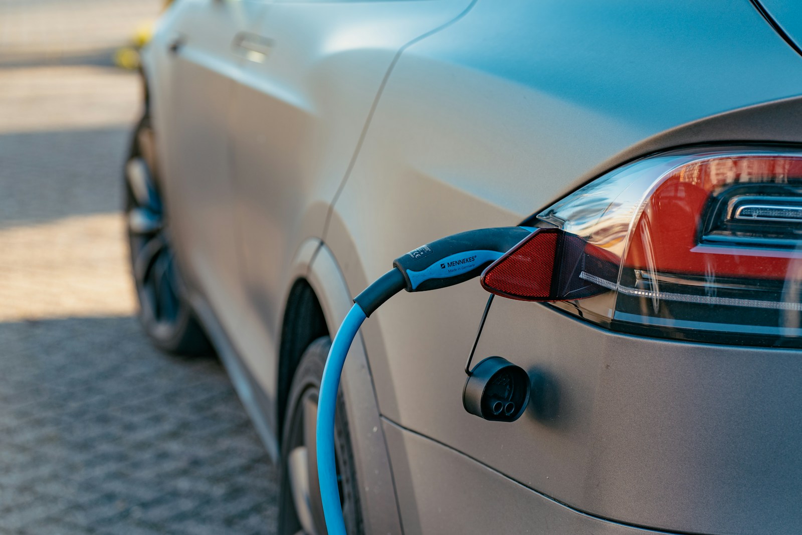 Edinburgh plugs in new ultra-rapid EV charging at Ocean Terminal – EnvironmentJournal