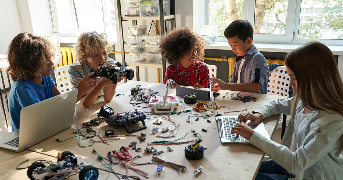 Discover 8+ STEM Actions for Center College to Get a Response