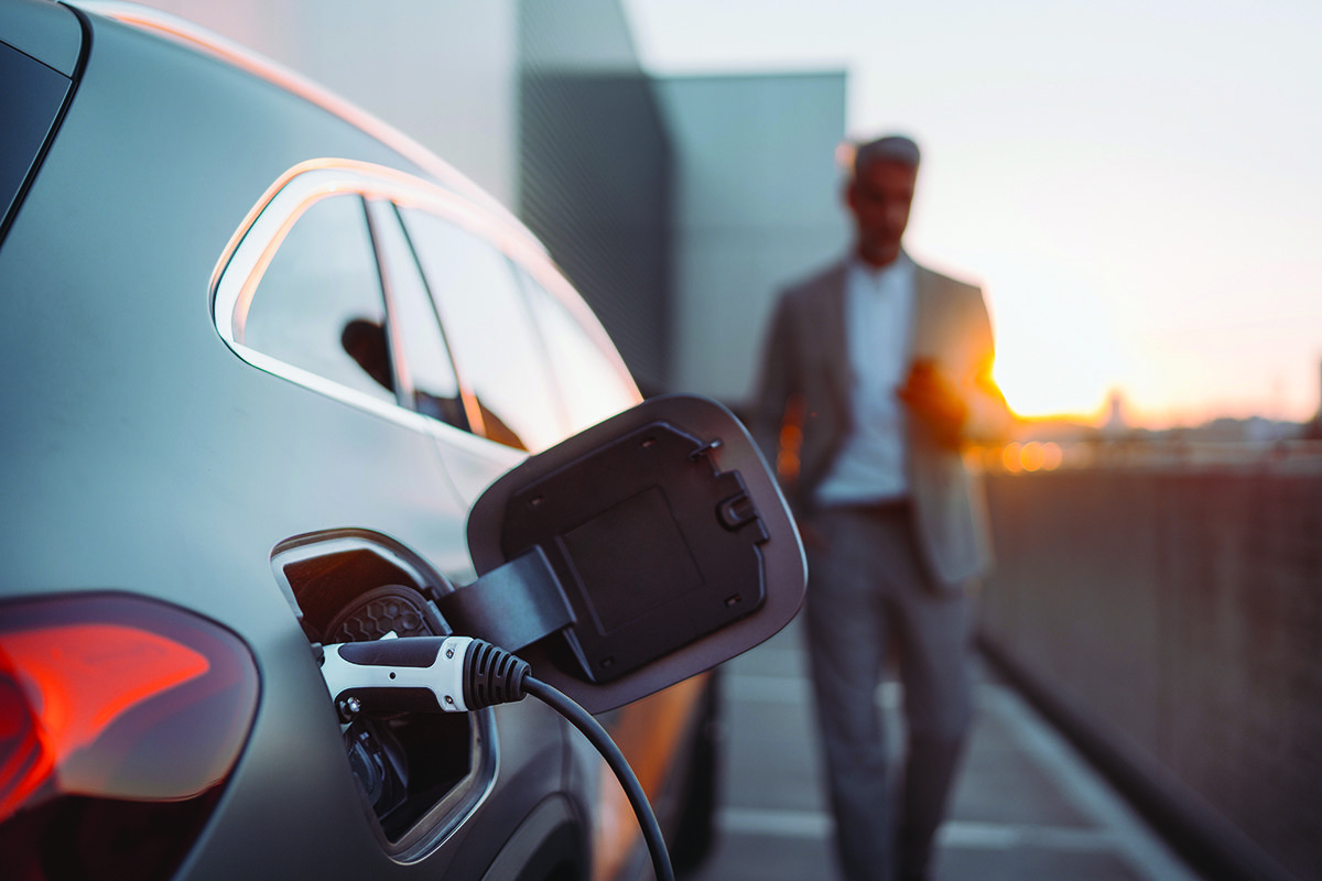 Main EV battery producers falling brief on emissions reductions, says Greenpeace report